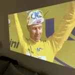 Seitansicht Acer H6531BDi