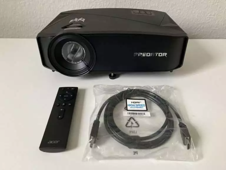 Lieferumfang Predator GD711