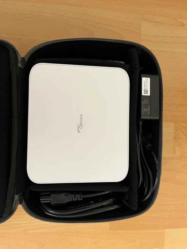 Lieferumfang Optoma ML1080ST Test