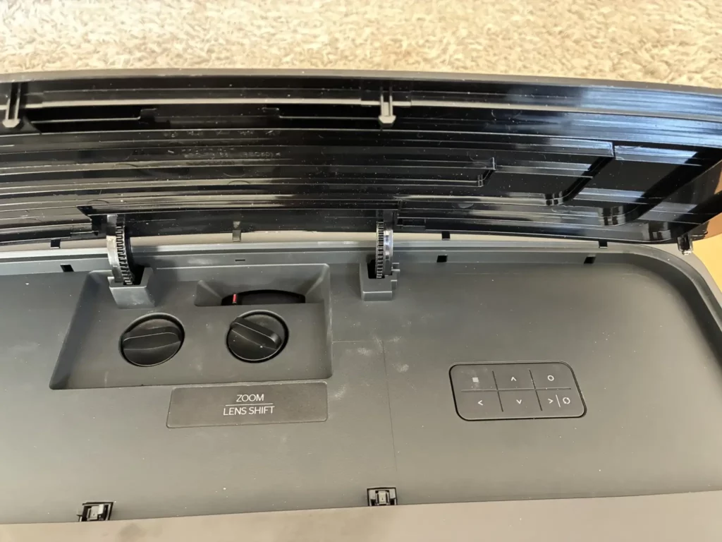 Optoma UHZ68LV Test - Dual Laser Heimkino Beamer 3 Optoma UHZ68LV Test Bildausrichtung